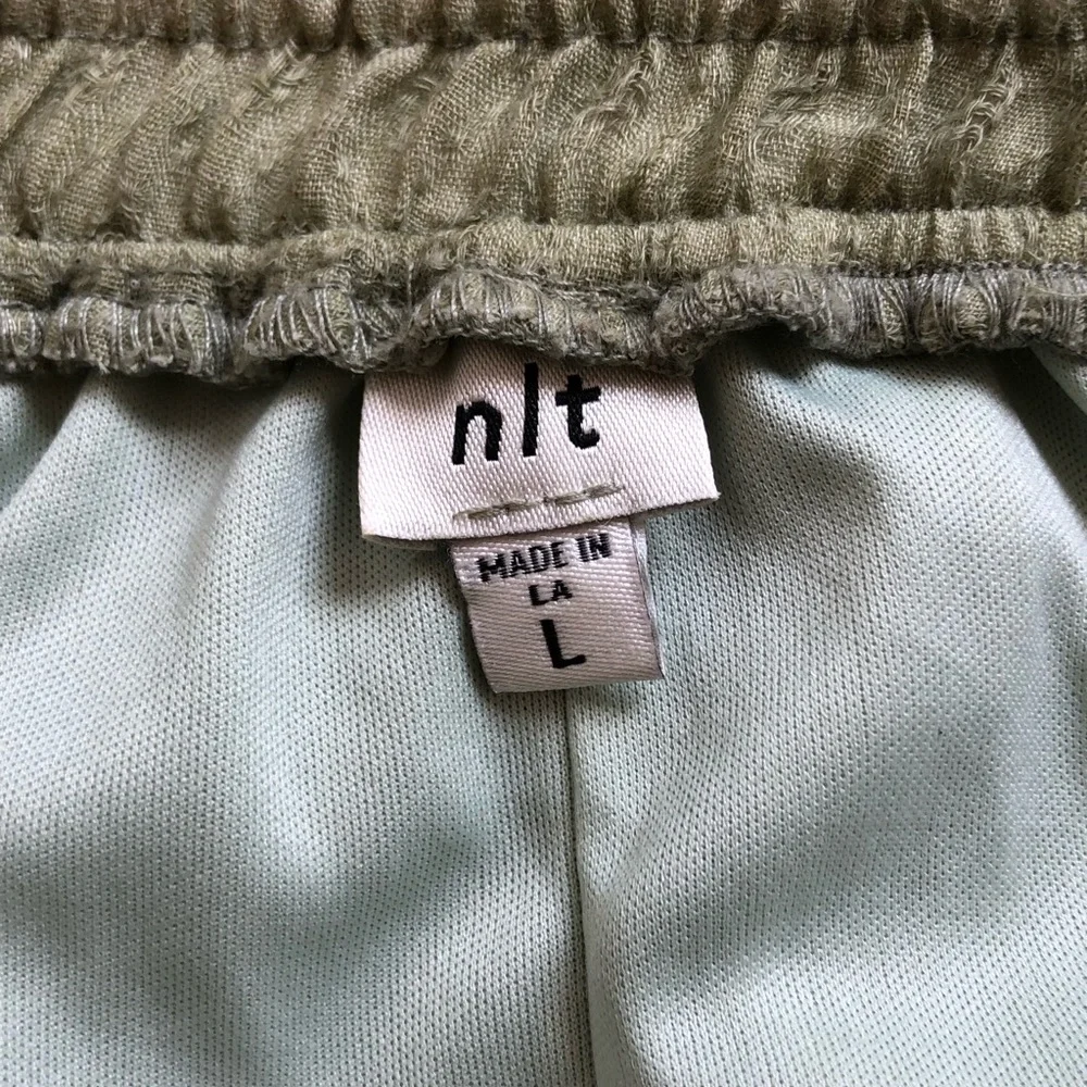 n|t Large floor length flown skirt, light green - Picture 4 of 4